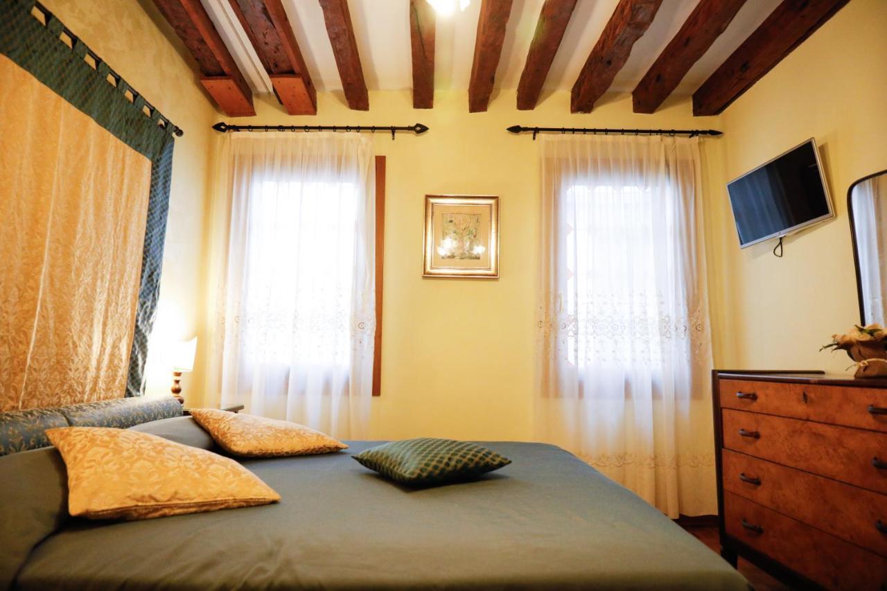 Appartamento San Marco Frezzaria Венеция Экстерьер фото